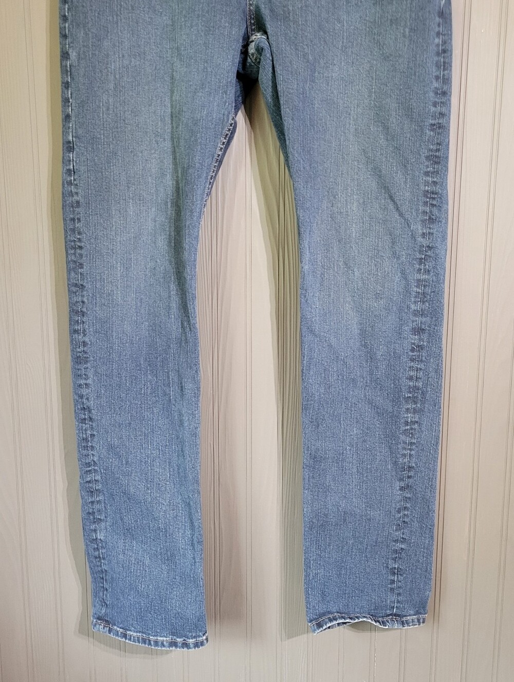 Eddie Bauer Denim Jeans Straight Fit Cotton Dark Wash Blue Men's 40x36 - Picture 4 of 7
